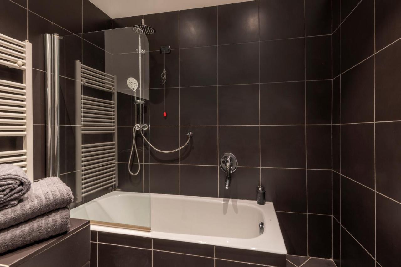 Boutique Apartment Porta Duomo, Close To The Lake! Como Kültér fotó